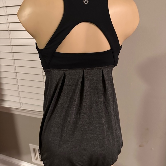Lululemon run: tame me tank top gray and black - Picture 3 of 3